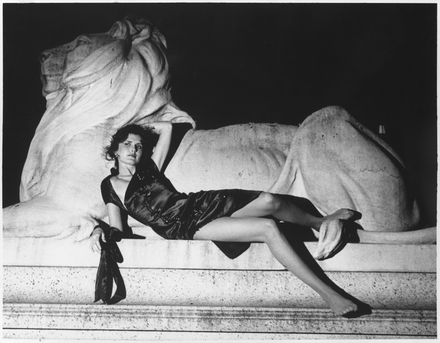 Francesca Woodman — Untitled, New York (Nf.413), 1979–1980